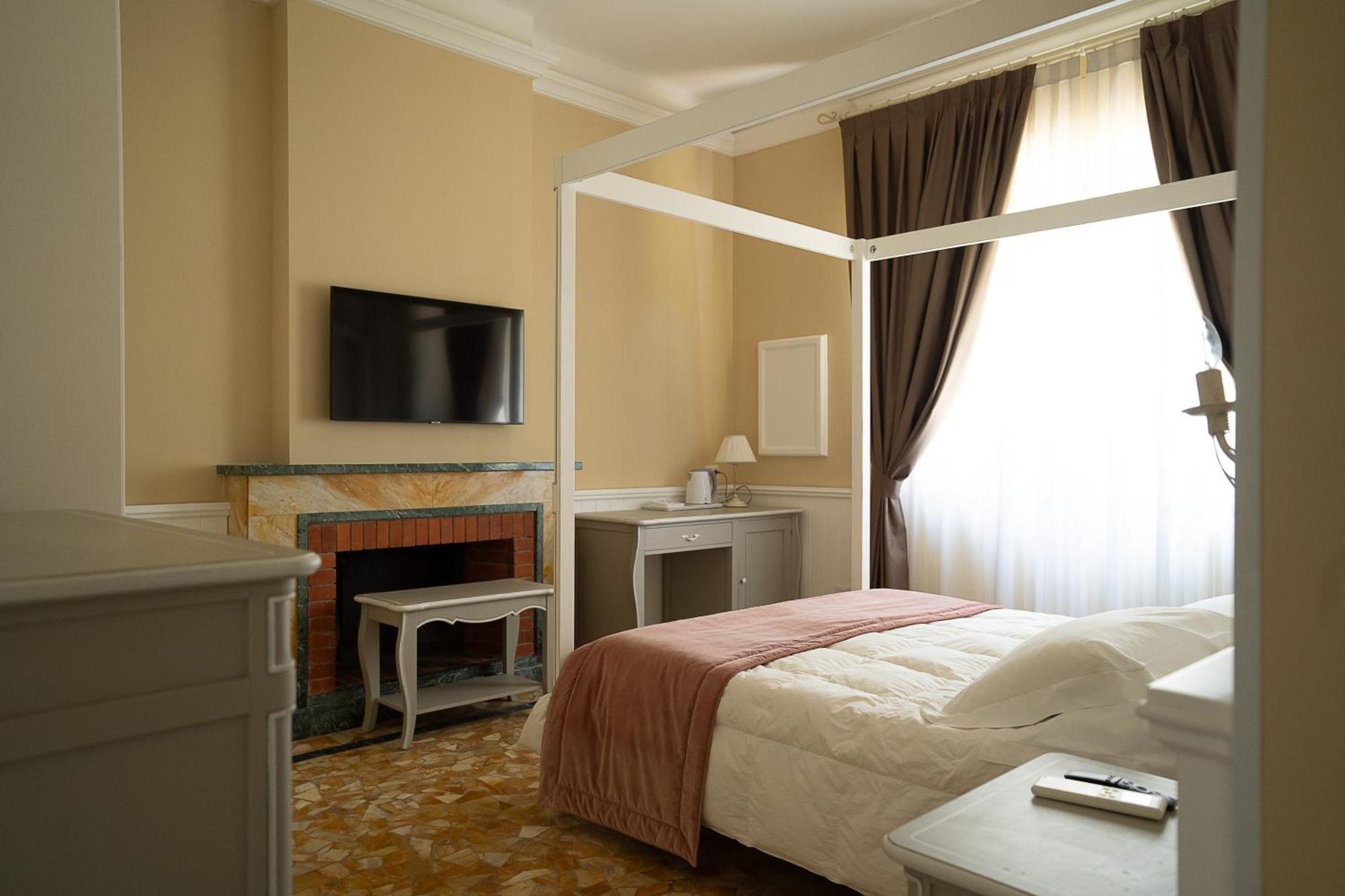 Hotel Bellonda Forte dei Marmi Kültér fotó